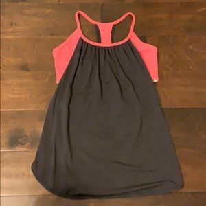 ululemon tank with bra. Sz6